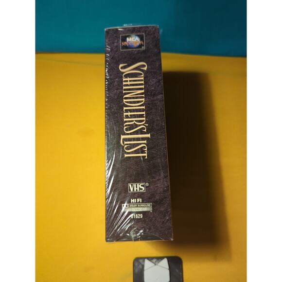 Schindler's List (VHS, 2-Tape Set) NEW SEALED - Picture 7 of 7